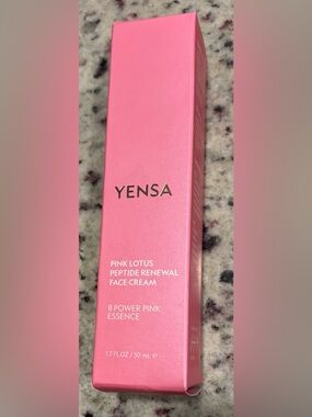 Yensa Pink Lotus Face Cream